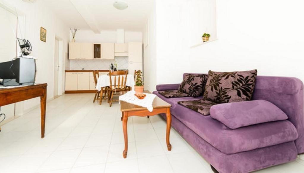 Old Town Budget Apartment Дубровник Екстериор снимка