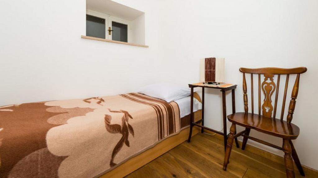 Old Town Budget Apartment Дубровник Екстериор снимка