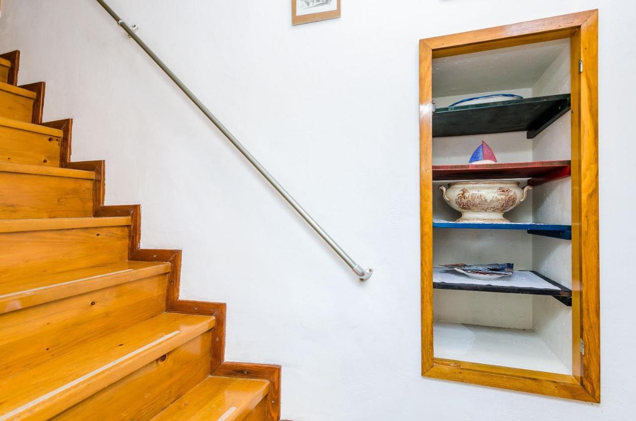 Old Town Budget Apartment Дубровник Екстериор снимка