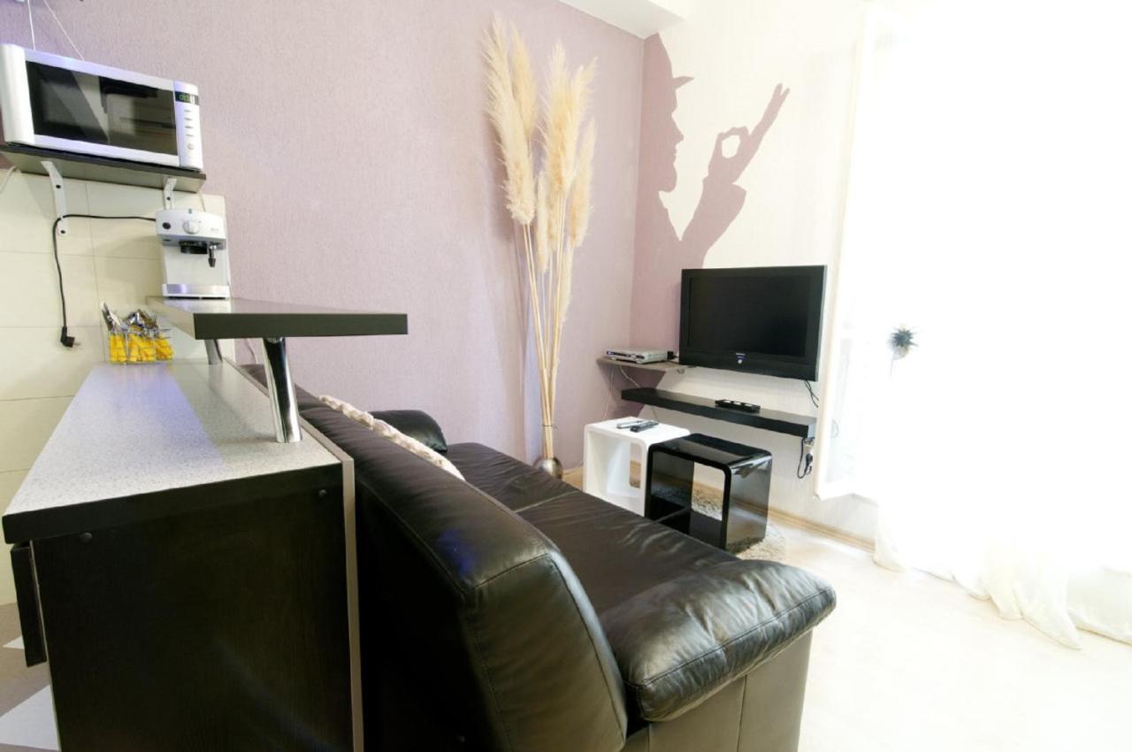 Old Town Budget Apartment Дубровник Стая снимка